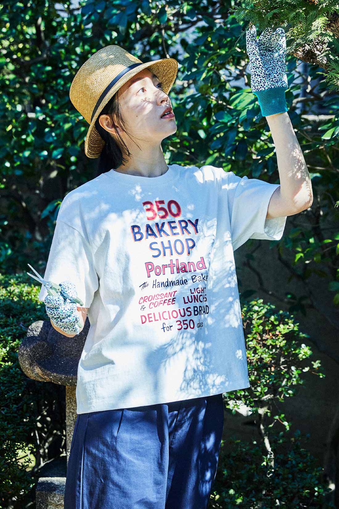 THREE FIFTY STANDARD［スリーフィフティースタンダード］|THREE FIFTY STANDARD ベーカリーショップTシャツ〈オフホワイト〉