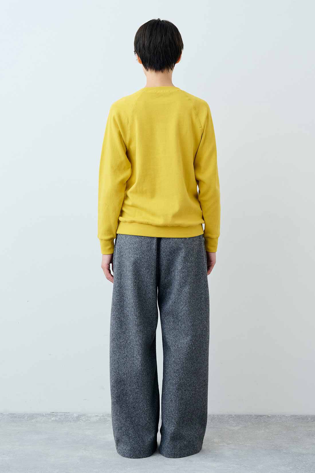 THREE FIFTY STANDARD|THREE FIFTY STANDARD　フライス編みのストレッチラグランスリーブTシャツの会|モデル身長：163cm　着用サイズ：M
