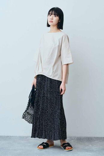 THREE FIFTY STANDARD［スリーフィフティースタンダード］ | リネンコットン タックデザインプルオーバー〈グレージュ〉