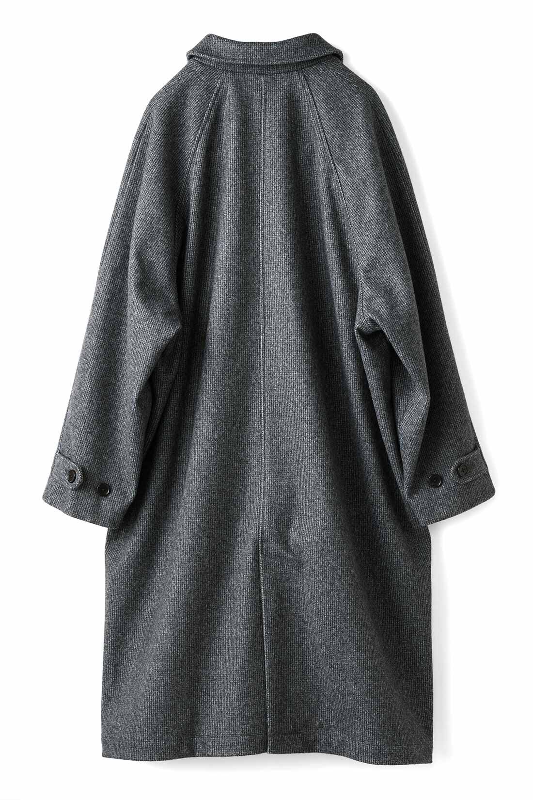 THREE FIFTY STANDARD|THREE FIFTY STANDARD　小谷 実由さんと作った 細かいチェック柄のアンクルコート〈グレー〉|BACK