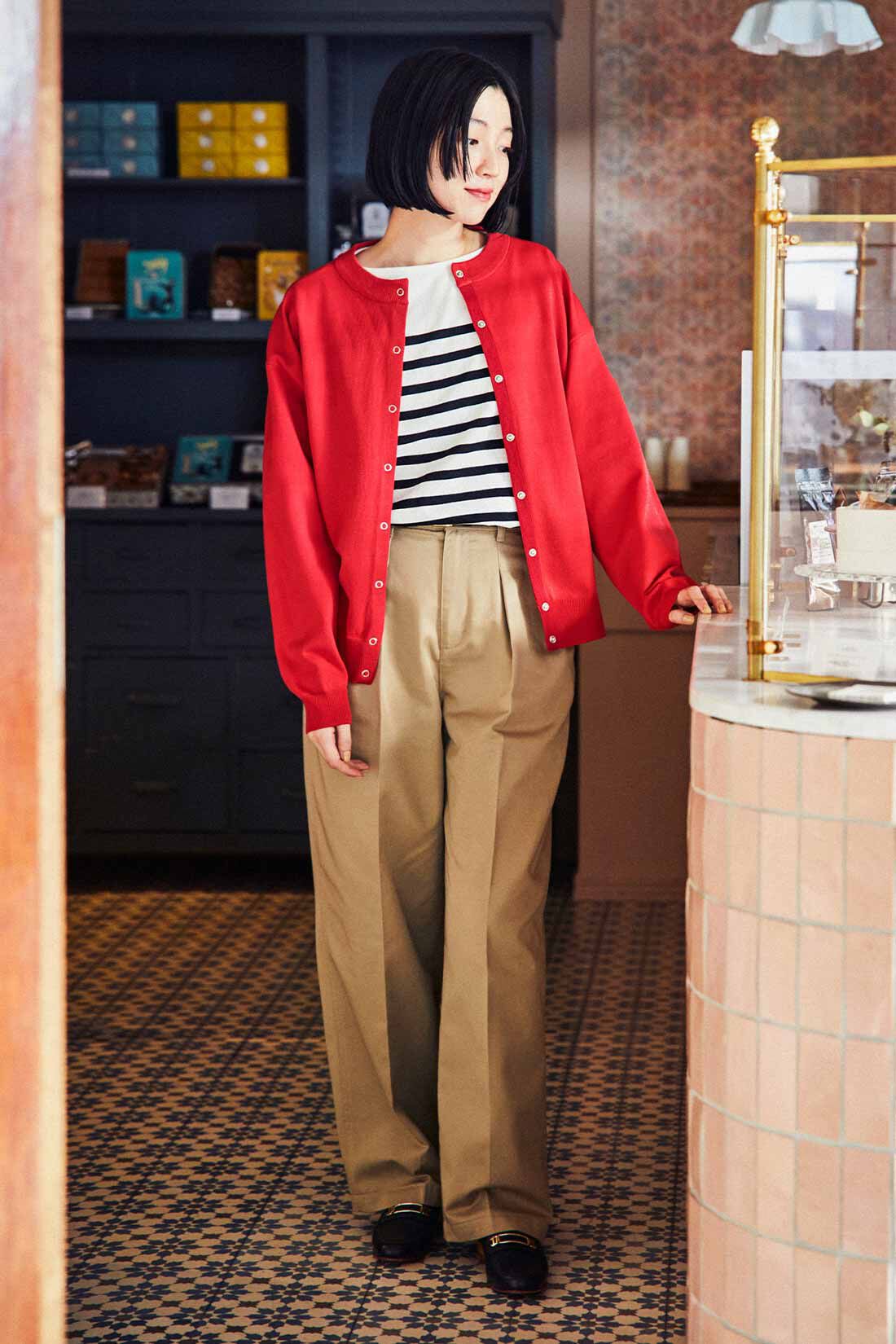 THREE FIFTY STANDARD スタンダードなチノパンツ〈ベージュ〉｜THREE FIFTY  STANDARD[スリーフィフティースタンダード]｜フェリシモ【公式通販】