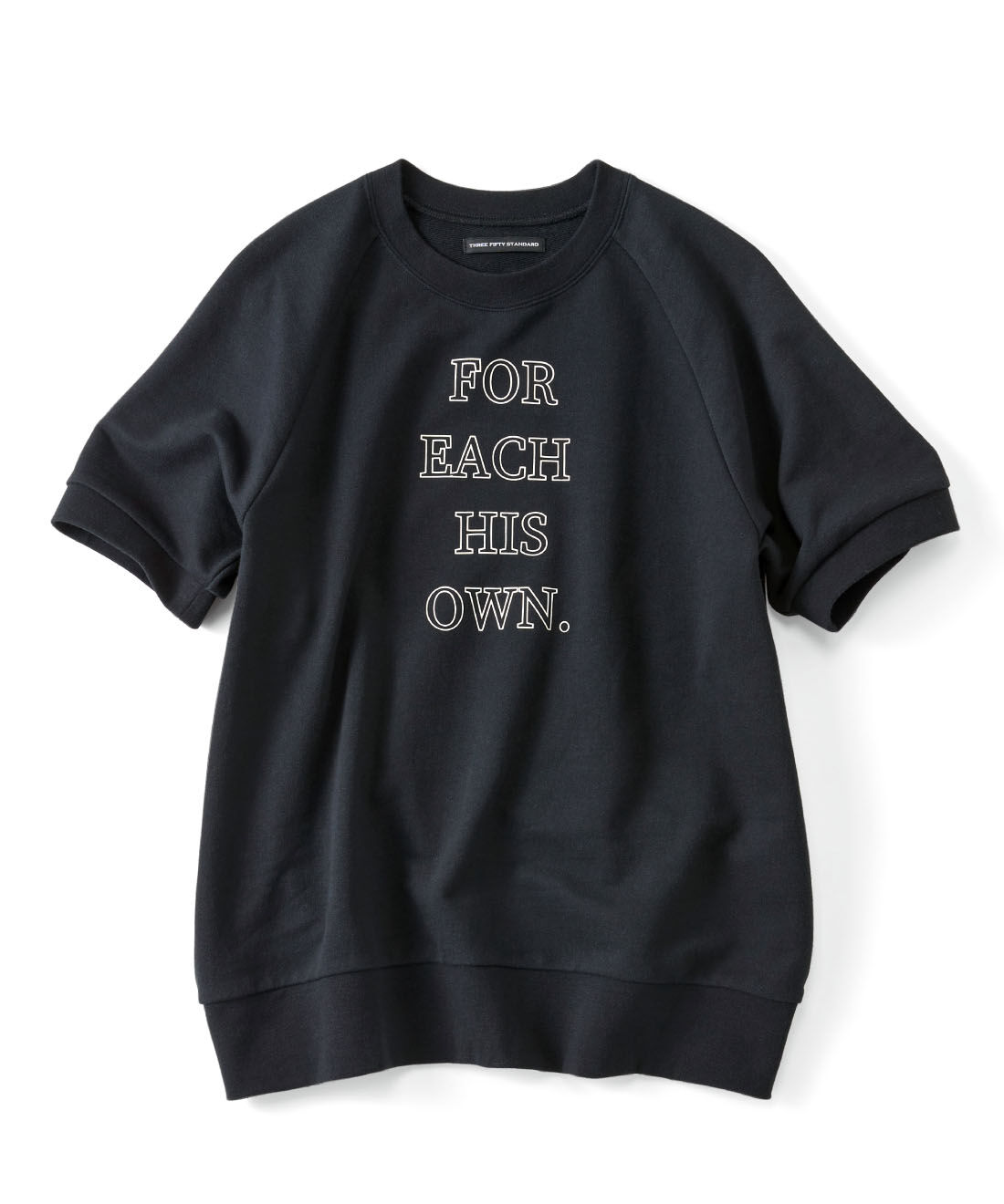 THREE FIFTY STANDARD|THREE FIFTY STANDARD　半袖ミニ裏毛のロゴトップス〈ブラック〉
