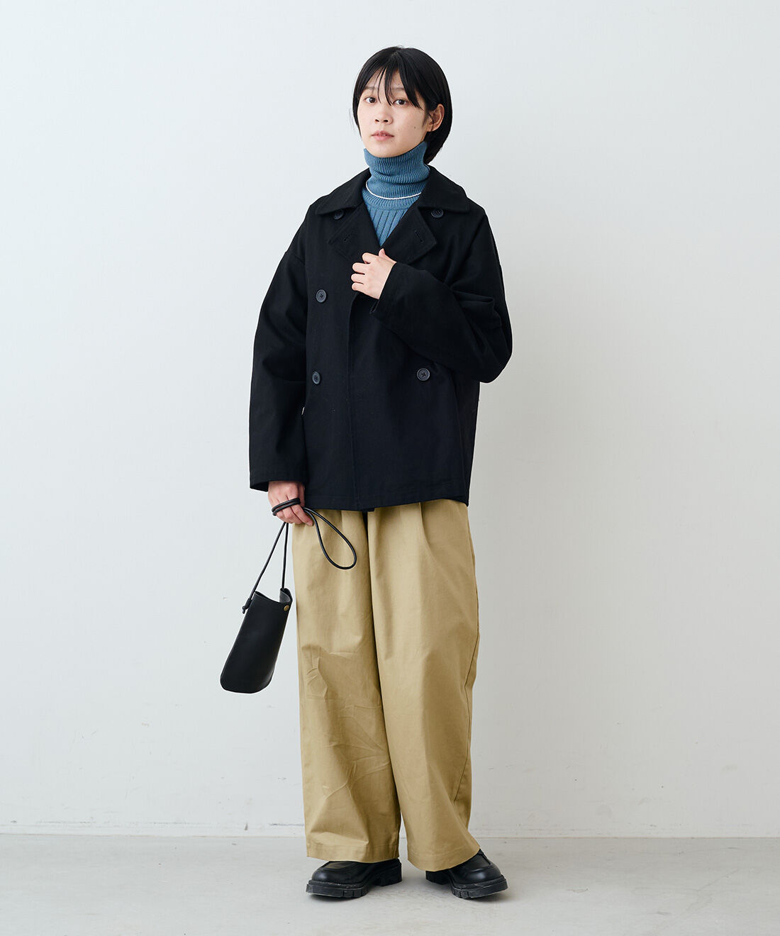 THREE FIFTY STANDARD|THREE FIFTY STANDARD　日本製のコットン100％リブタートルの会|モデル身長：163cm　着用サイズ：M