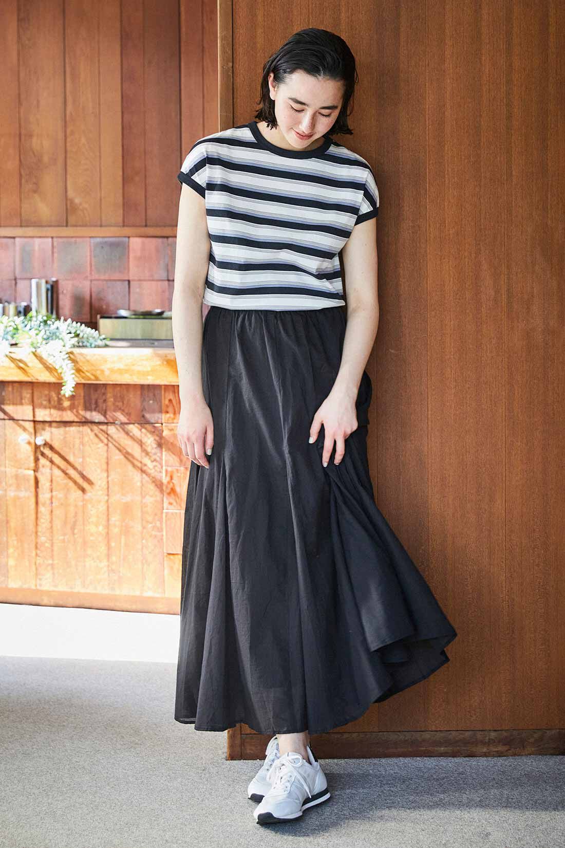 THREE FIFTY STANDARD［スリーフィフティースタンダード］|マルチボーダーのフレンチスリーブＴシャツ　ＴＦＳのコーディネート