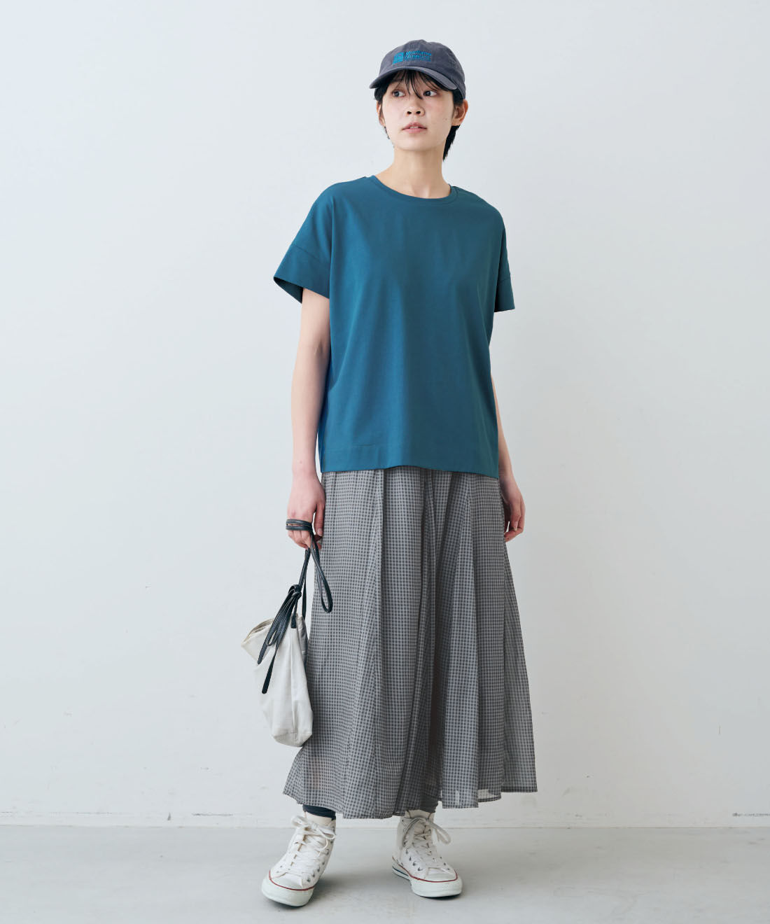 THREE FIFTY STANDARD［スリーフィフティースタンダード］|THREE FIFTY STANDARD　モノトーンチェックのフレアースカート〈ブラック×グレー〉|モデル身長：163cm　着用サイズ：M