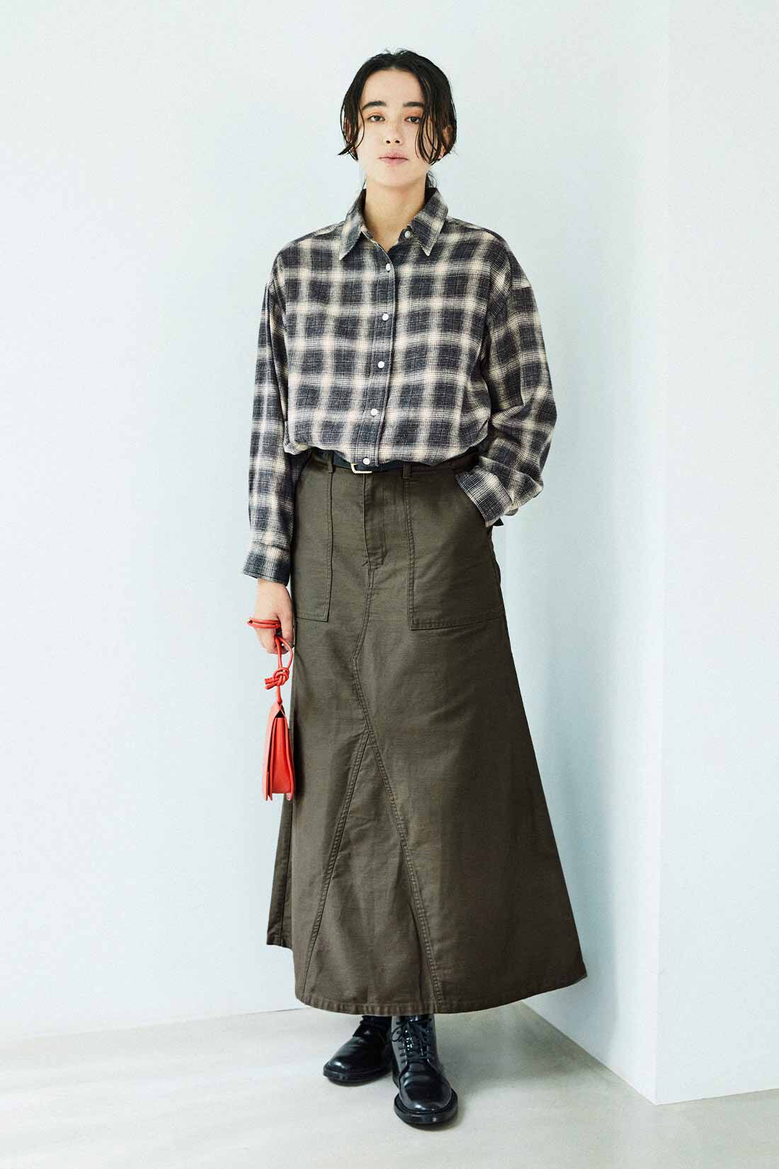 THREE FIFTY STANDARD バックサテンのミリタリースカート