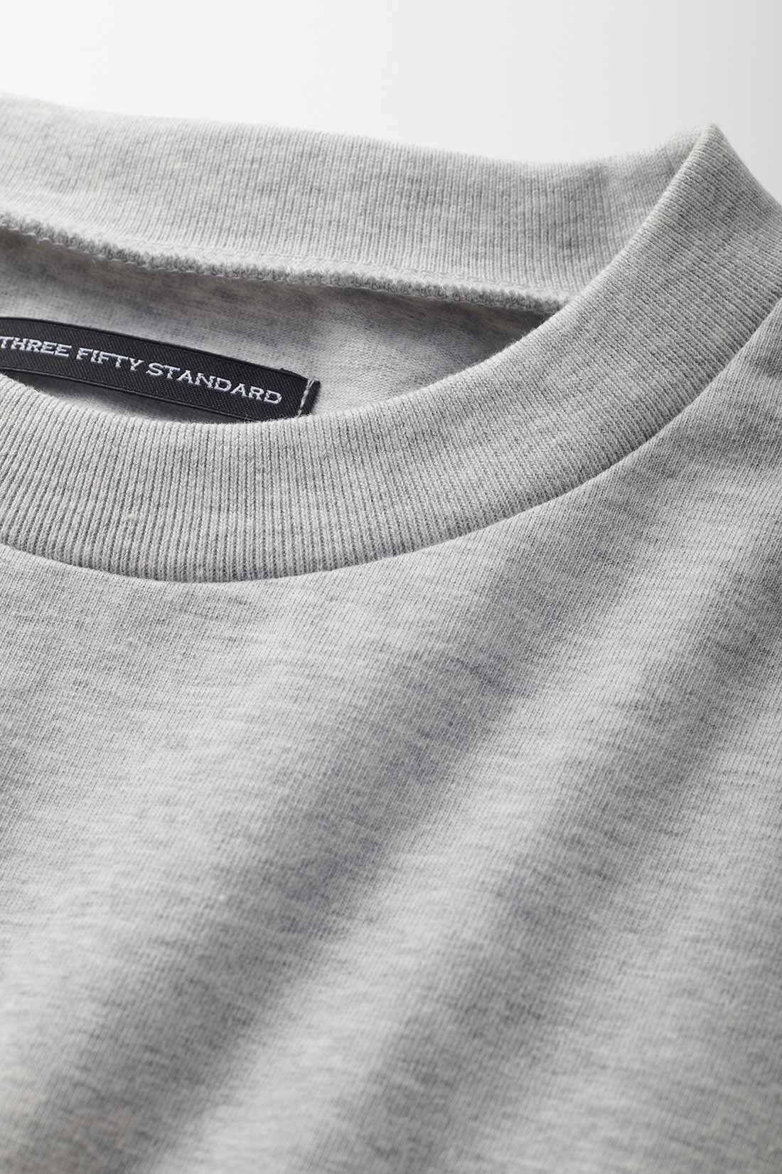 THREE FIFTY STANDARD［スリーフィフティースタンダード］|THREE FIFTY STANDARD トレーナーみたいなTシャツ〈ブラック〉|冬には厚手のアウターのインナーとしてもおすすめの、着心地のいいドライタッチの天竺記事です。　※お届けするカラーとは異なります。