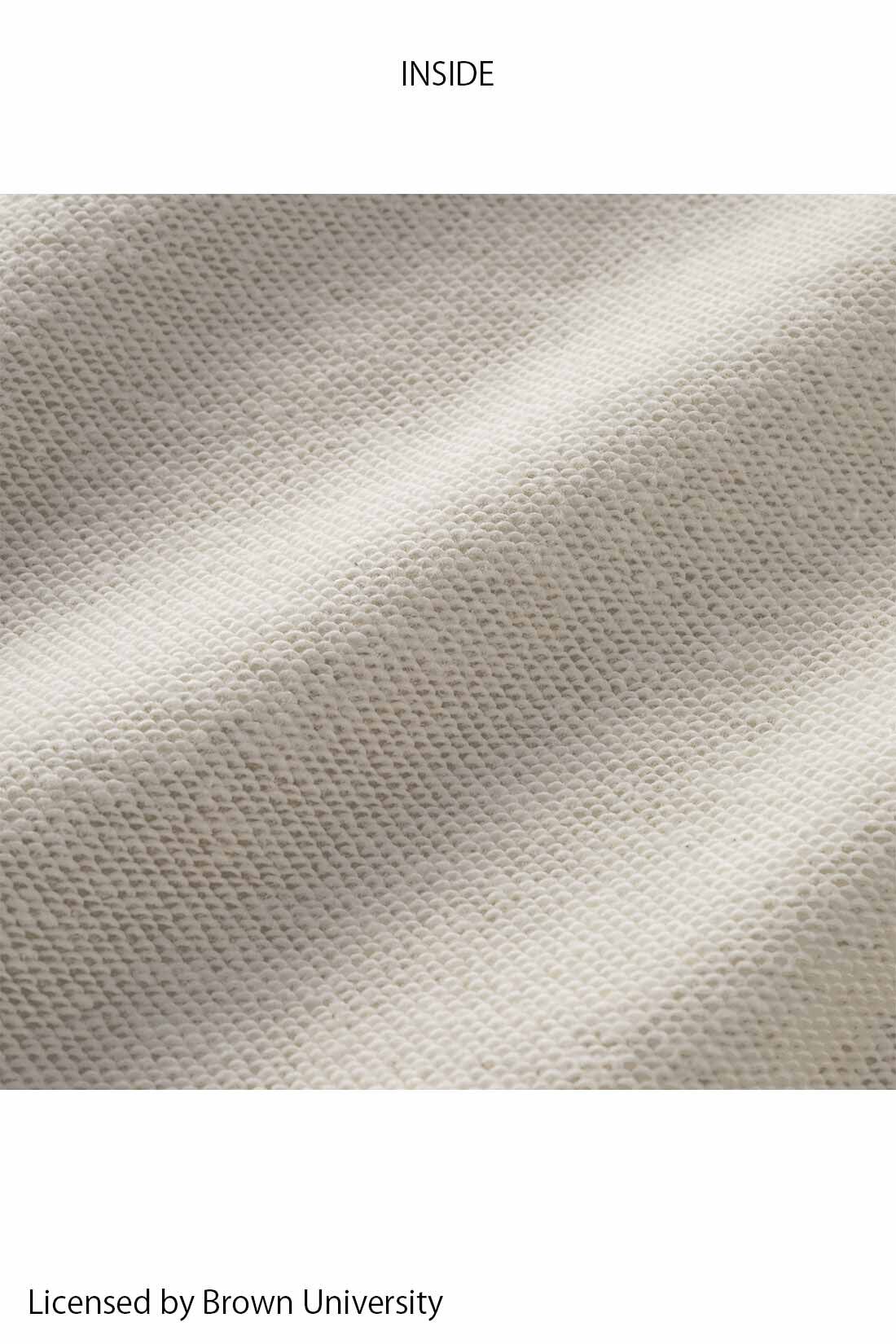 THREE FIFTY STANDARD［スリーフィフティースタンダード］|THREE FIFTY STANDARD 別注カレッジロゴスウェットトップス〈オートミール〉|重ね着しやすくて春まで着まわせる、ほどよい厚みの裏毛スウェット。