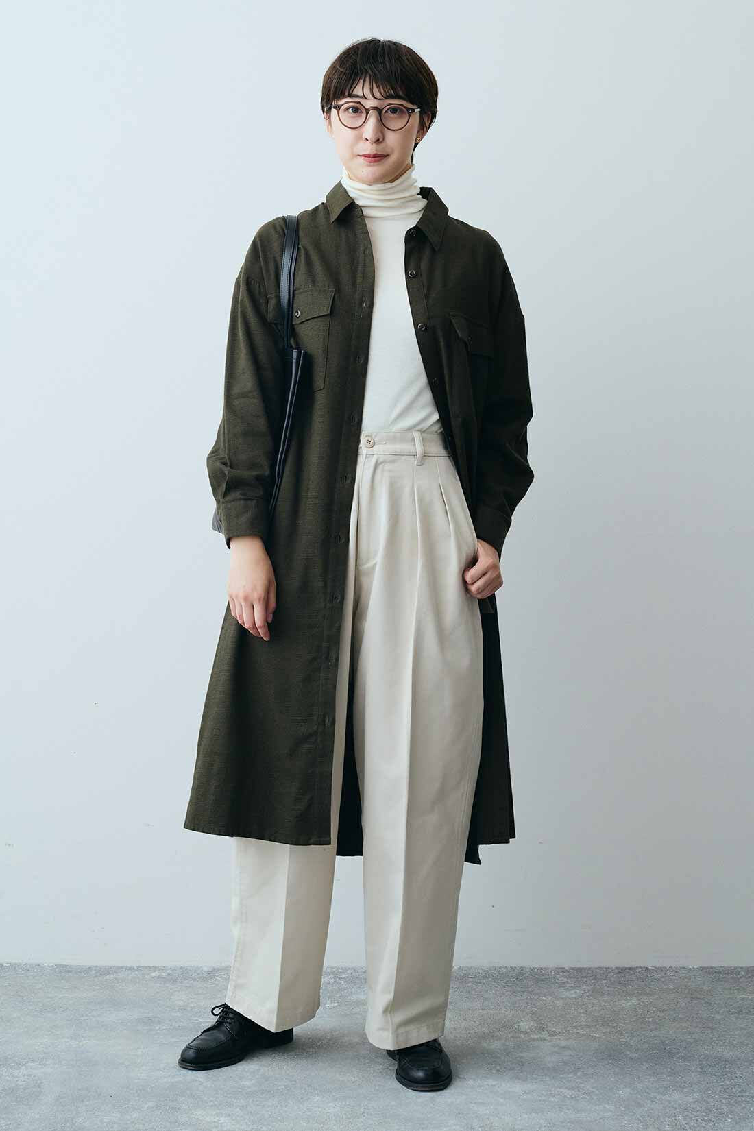 THREE FIFTY STANDARD ミニチェックのシャツワンピース〈カーキ〉｜THREE FIFTY  STANDARD[スリーフィフティースタンダード]｜フェリシモ【公式通販】