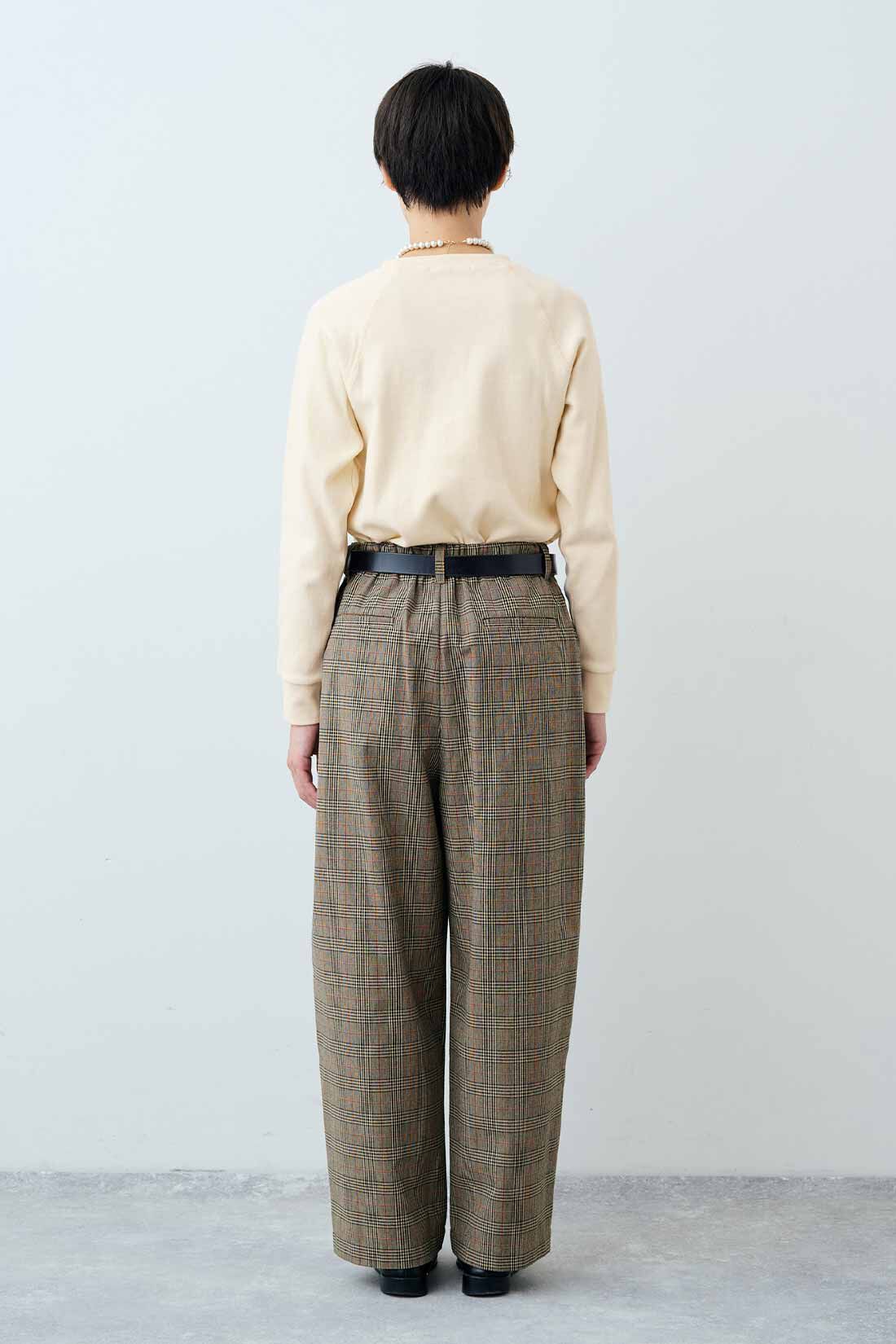 THREE FIFTY STANDARD|THREE FIFTY STANDARD　フライス編みのストレッチラグランスリーブTシャツの会|モデル身長：163cm　着用サイズ：M
