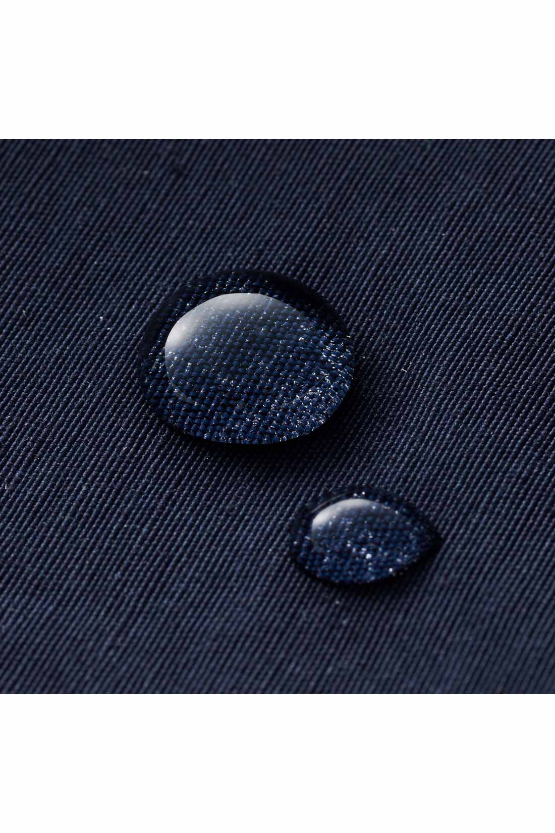 THREE FIFTY STANDARD［スリーフィフティースタンダード］|THREE FIFTY STANDARD 内側メッシュのバケットハット〈ネイビー〉|表面には撥水（はっすい）加工をほどこしているから、汚れを気にせずラフに扱えます。