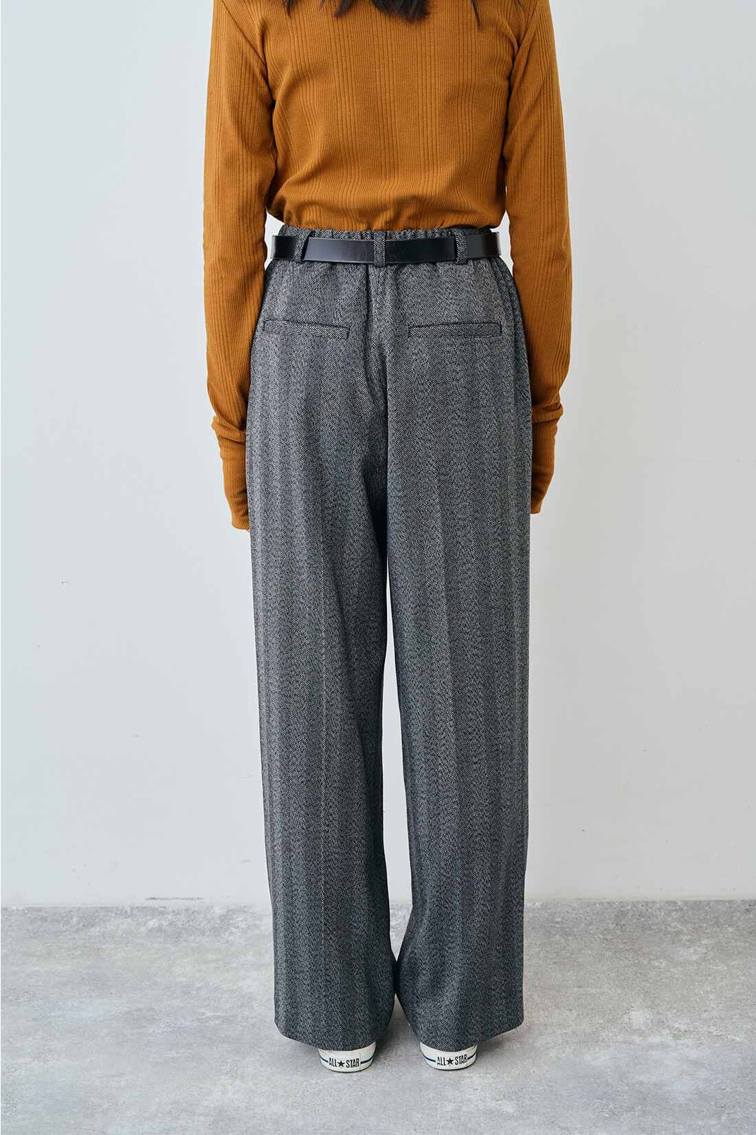 ヘリンボーンタックワイドパンツ - SOÉJU online store｜上質な