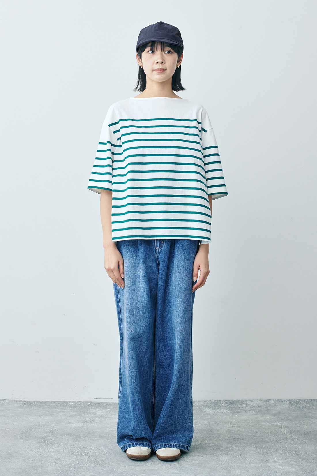 THREE FIFTY STANDARD［スリーフィフティースタンダード］|THREE FIFTY STANDARD パネルボーダーTシャツの会|モデル身長：163cm 着用サイズ：M