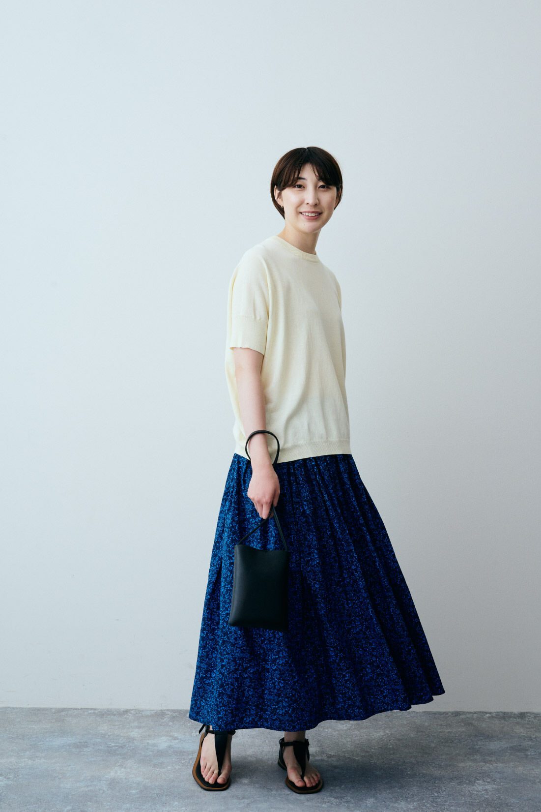 THREE FIFTY STANDARD|軽い着心地のニットプルオーバー　ＴＦＳのコーディネート|モデル身長：163cm　着用サイズ：M