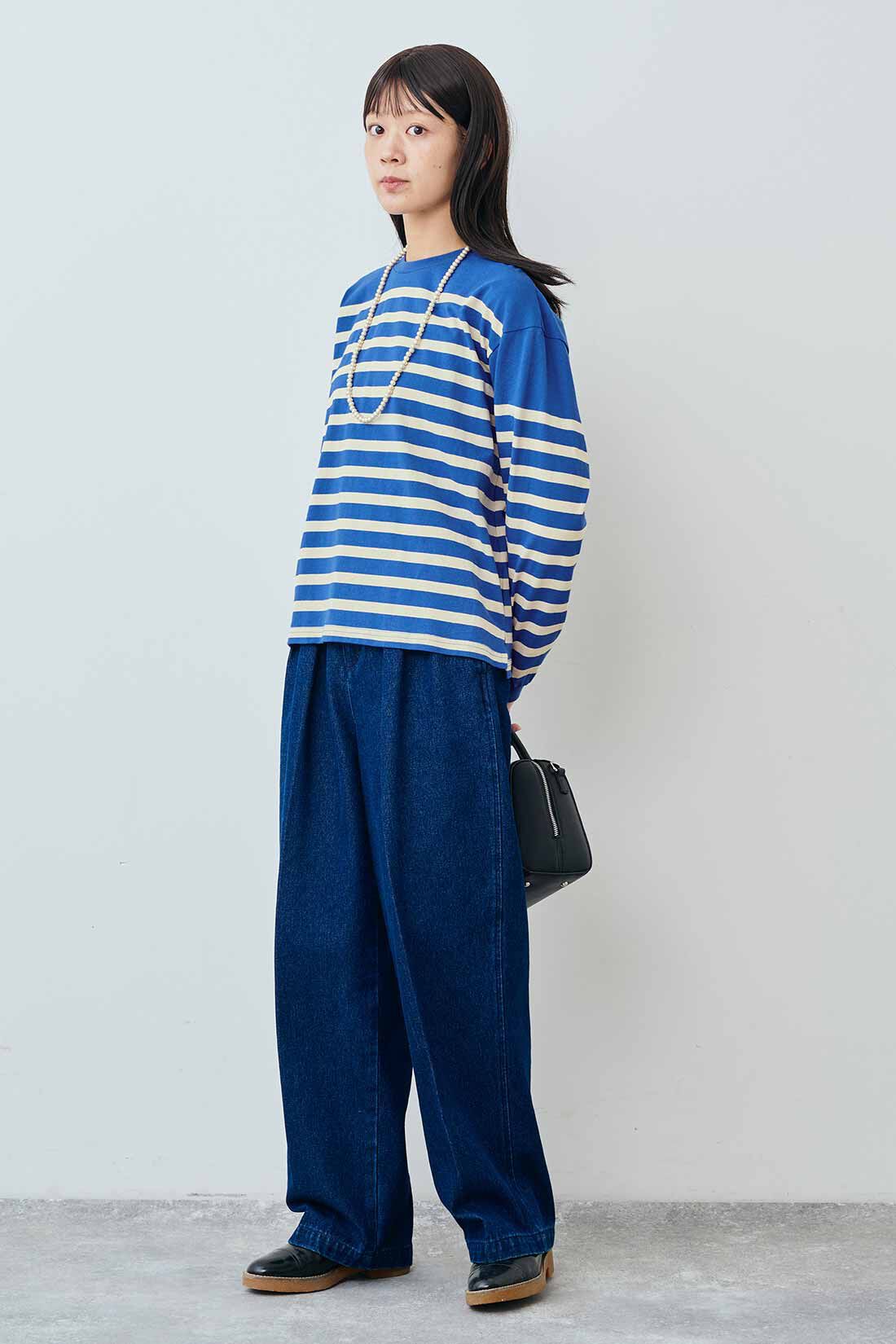 THREE FIFTY STANDARD［スリーフィフティースタンダード］|THREE FIFTY STANDARD クルーネックのパネルボーダーTシャツの会|モデル身長：163cm　着用サイズ：M