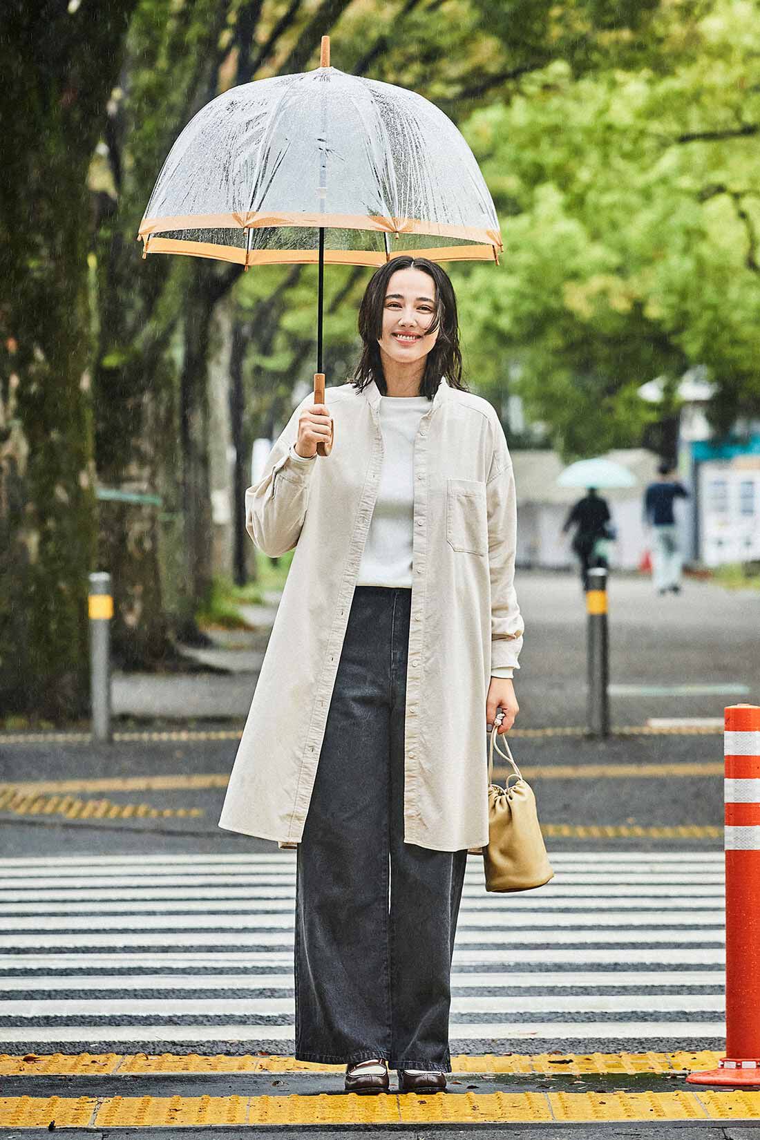 THREE FIFTY STANDARD［スリーフィフティースタンダード］|THREE FIFTY STANDARD ブリーチ加工をほどこしたブラックデニムパンツ