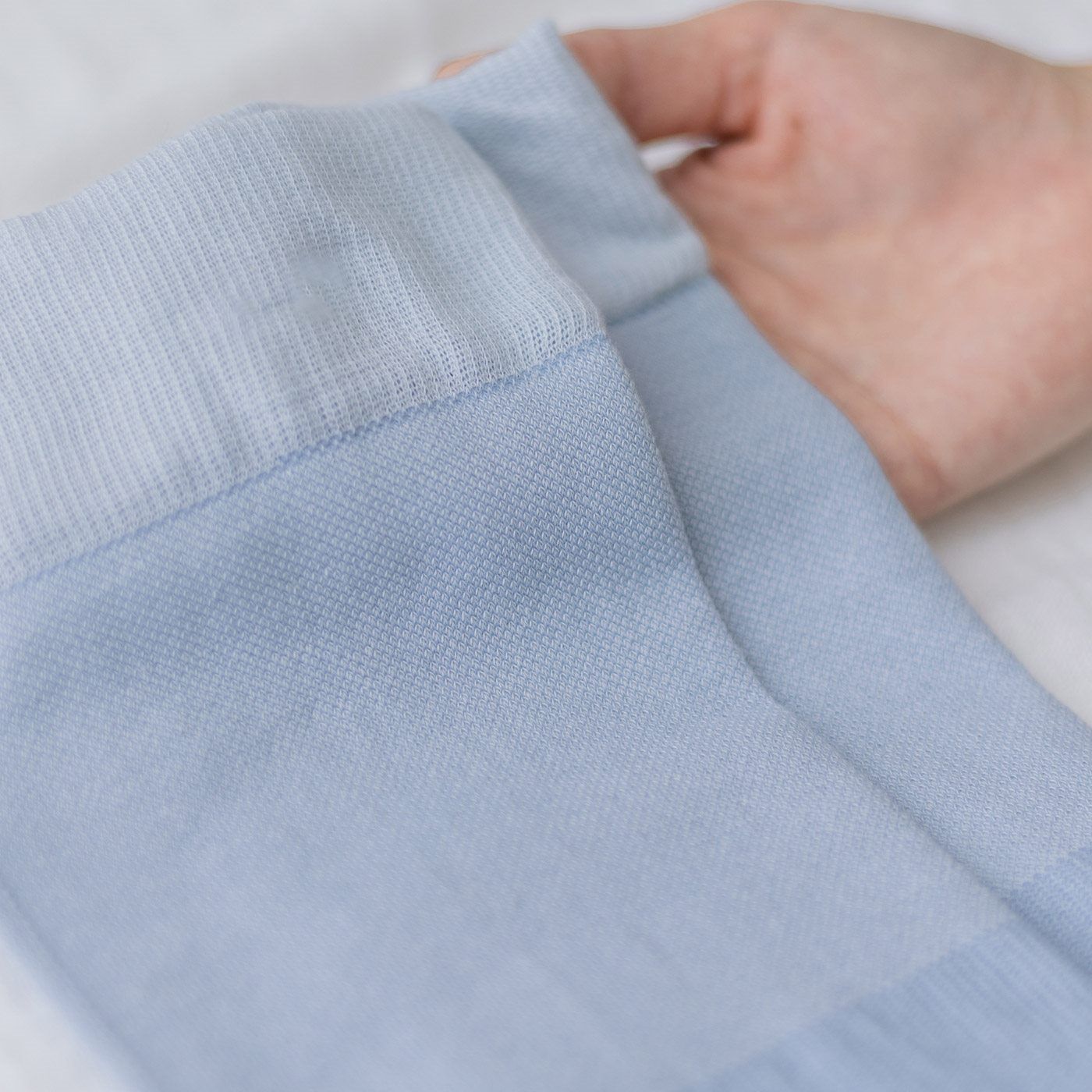 FELISSIMO Mama|Moredde　コットン混で心地いい　着圧ニーハイソックス＜サックスブルー＞