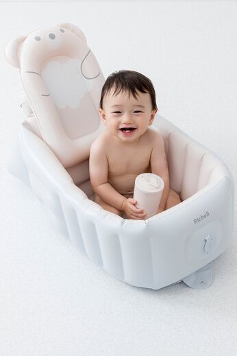 FELISSIMO Mama | Richell ベビーバス ステップアップ〈ライトグレー〉