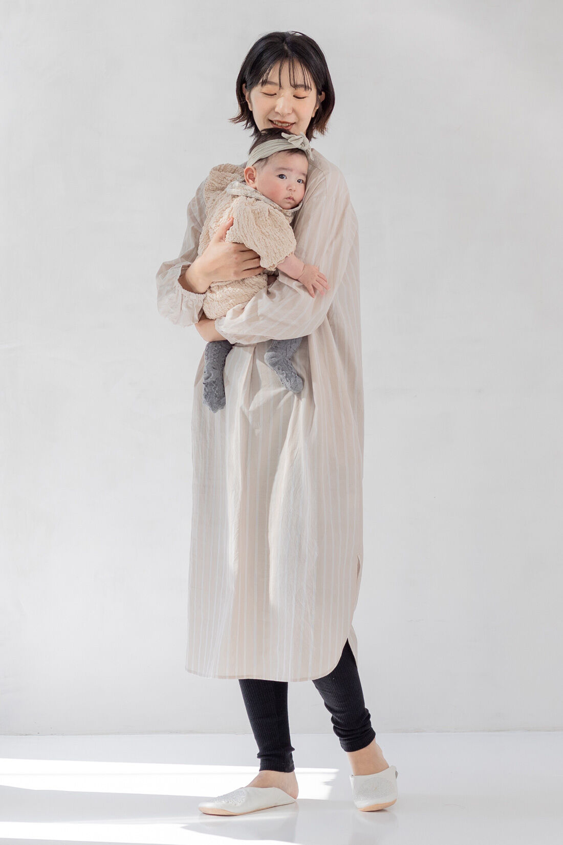 FELISSIMO Mama|Moredde　マタニティから産後も使える　ママによりそうワンピースパジャマ〈ベージュストライプ〉|産後赤ちゃんと過ごすのにぴったりのワンピパジャマ