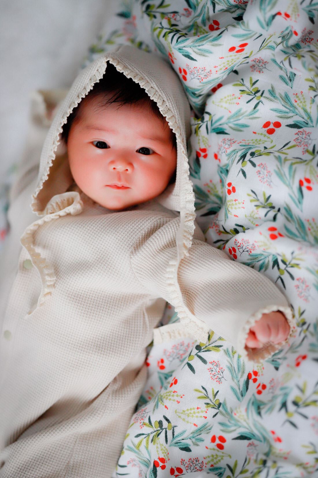 FELISSIMO Mama|Moredde　セレモニーにも使える　ロンパース＆ボンネットセット〈ベージュ〉