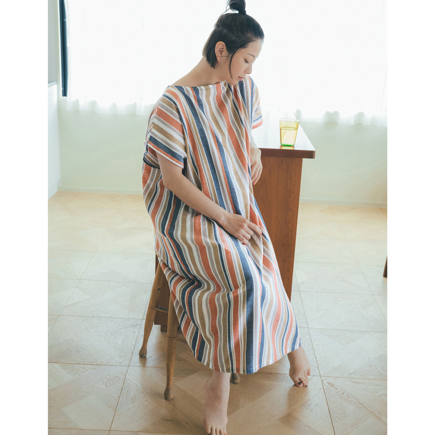 フェリシモMama|ワンオペお風呂に！お風呂上がりから寝るまでさわやか　ダブルガーゼが心地いい　着るバスタオル〈ユニセックスストライプ／ロング〉の会