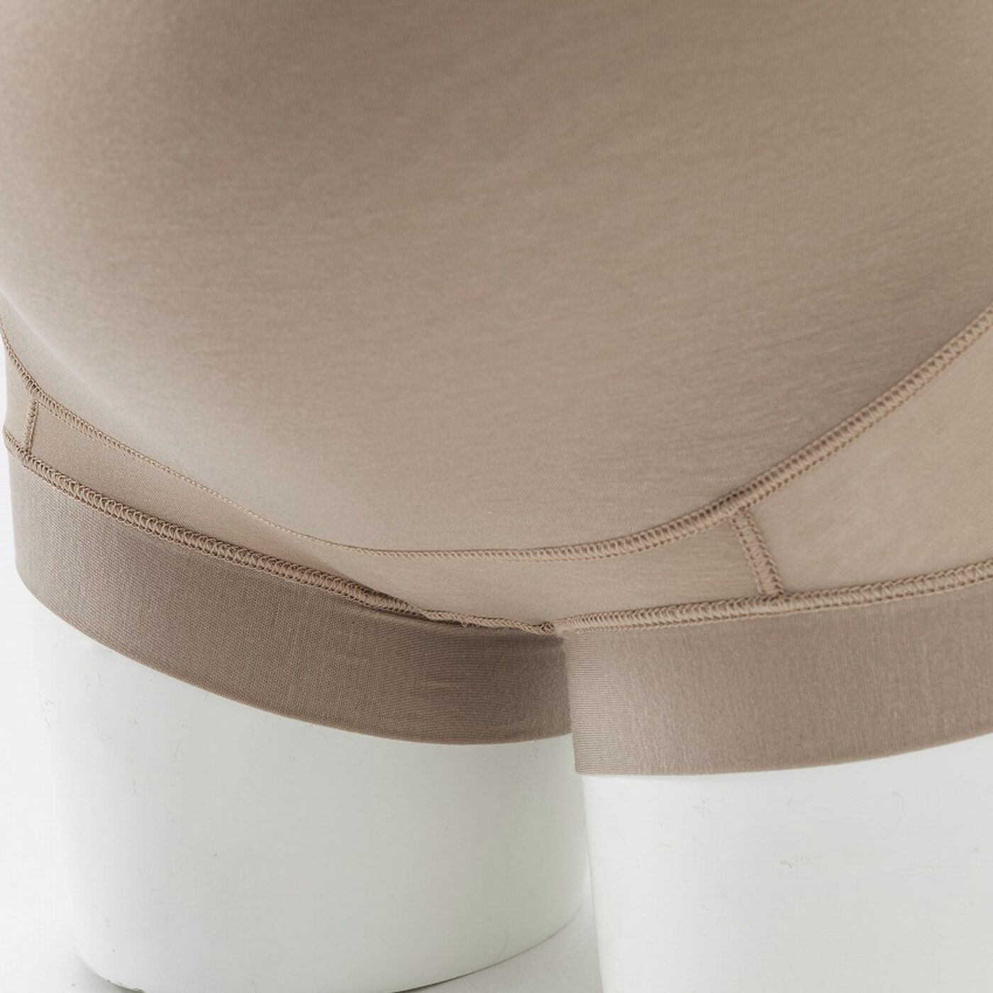 フェリシモMama|妊娠初期～産後まで長く履ける　超立体設計とのびやか素材でやさしくフィット　マタニティショーツ|からだの動きに合わせた立体的なパターンの脚ぐり