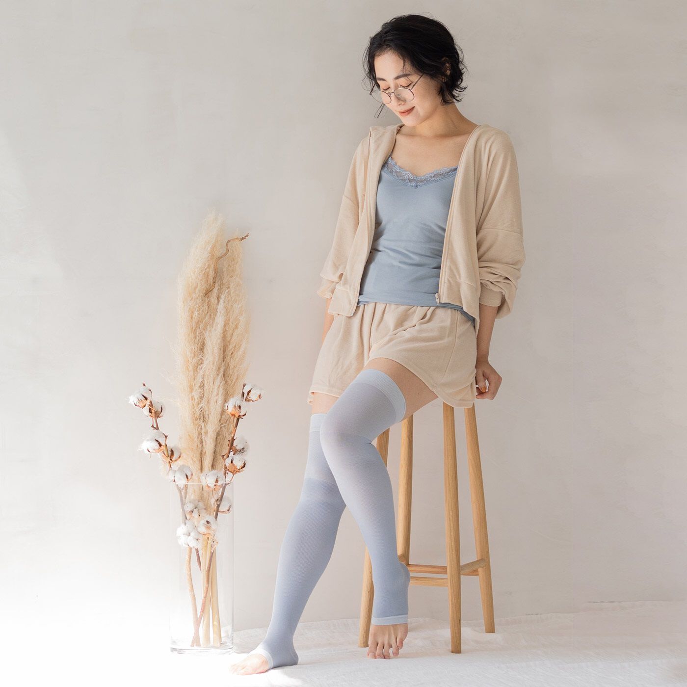 FELISSIMO Mama|Moredde　コットン混で心地いい　着圧ニーハイソックス＜サックスブルー＞