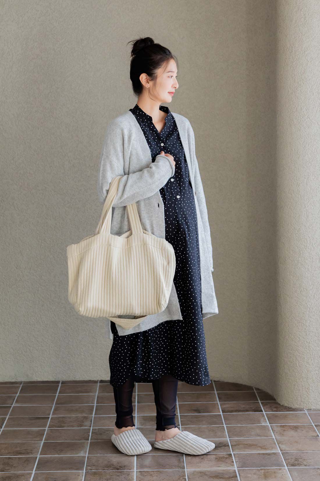 FELISSIMO Mama|【はじめてのマザーズバッグセット】Moredde　手ざわりが心地いいキルティングマザーズトートバッグ＆おむつポーチ〈ライトベージュ〉
