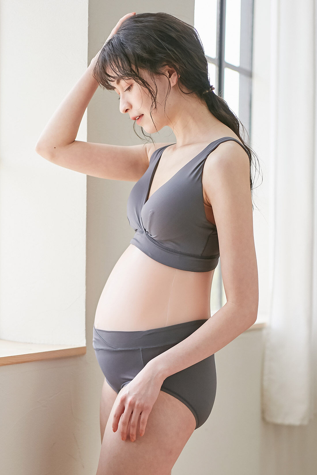 フェリシモMama|［Mama select］産前・産後使える　接触冷感授乳ブラジャー〈チャコール〉