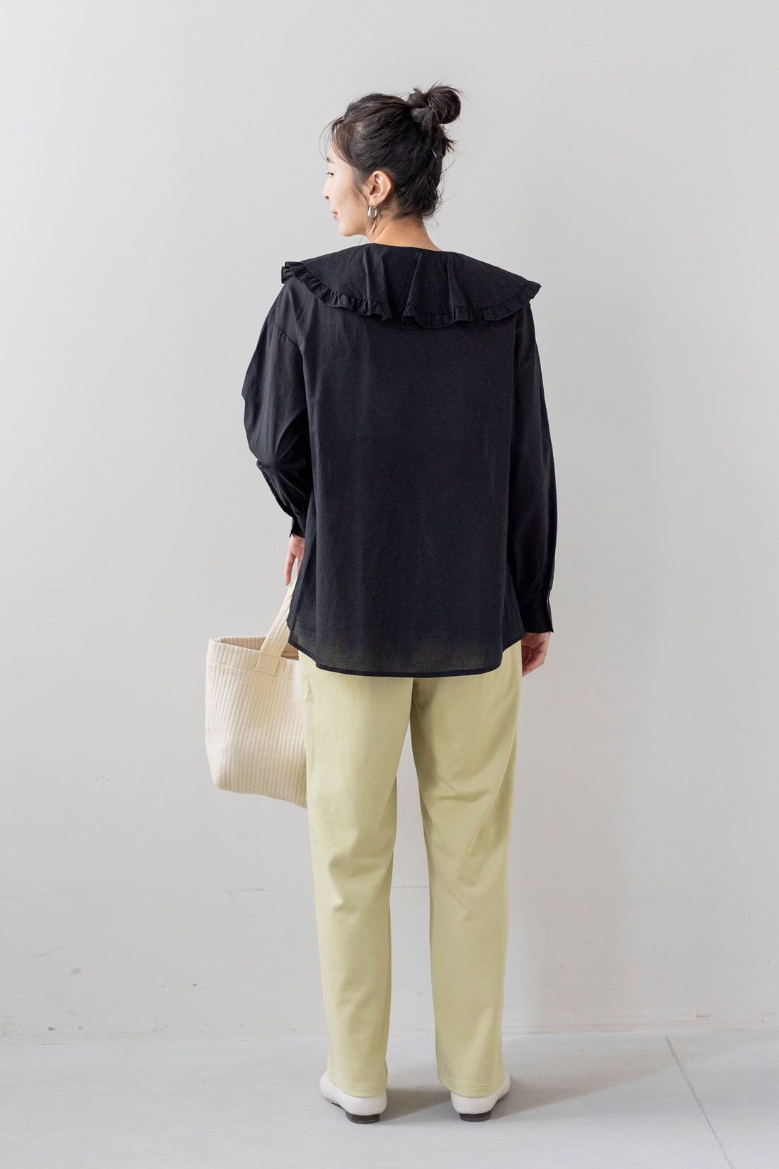 FELISSIMO Mama|Moredde　マタニティから産後も使える　ストレッチストレートパンツ〈スモーキーイエロー〉
