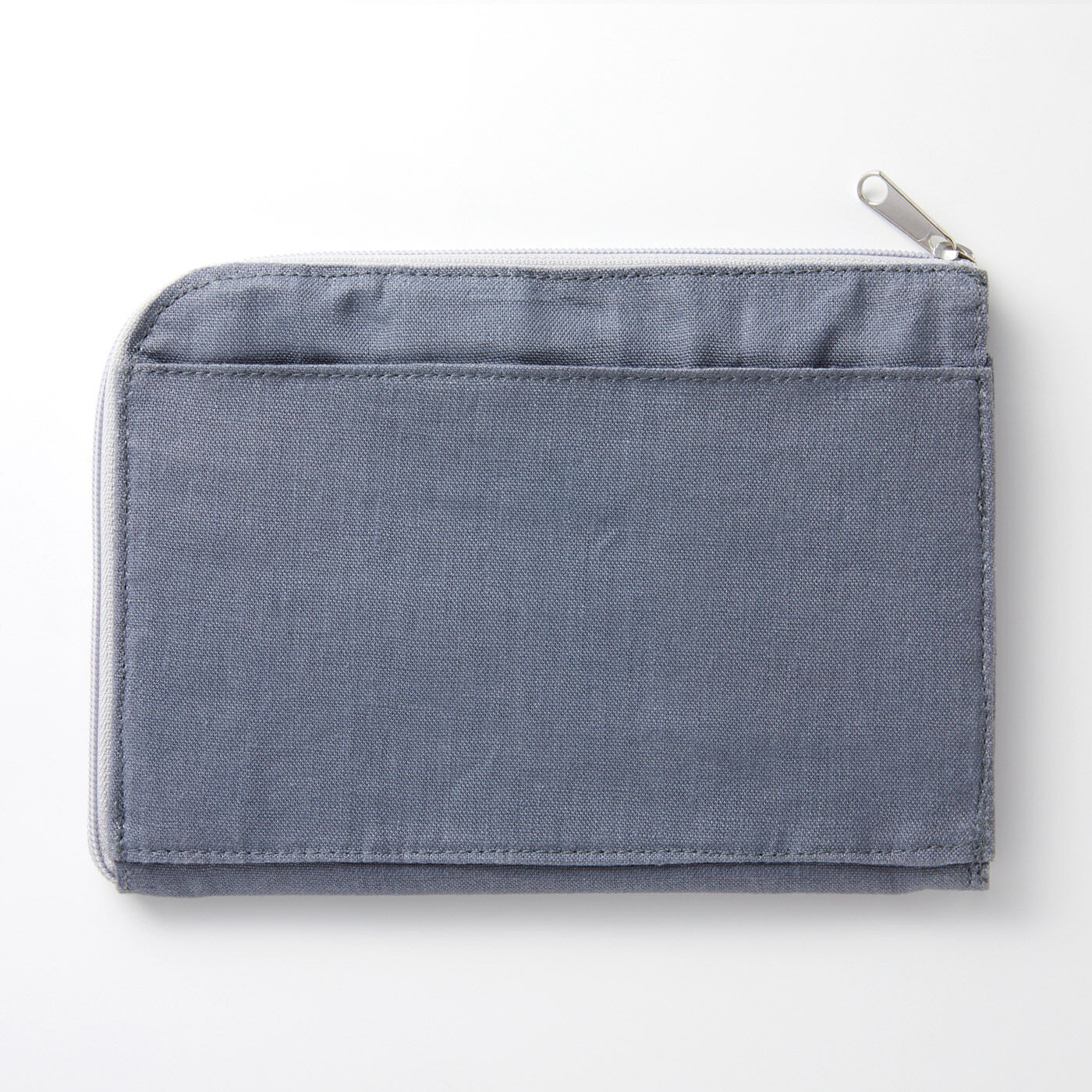 フェリシモMama|Moredde　ジャバラポケットで仕分け上手　軽くてスリムな母子手帳ケース〈ブルー〉|背面にオープンポケット付き