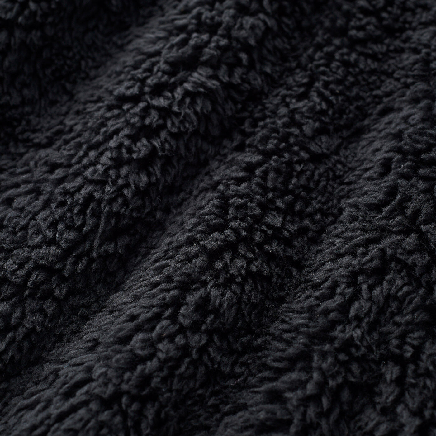 フェリシモMama|Moredde　コートと同素材で揃えてスマートな　抱っこひも＆ベビーカー防寒カバー〈ブラック〉|裏側はやわらかなボア素材で暖かく肌触りもふわふわ。