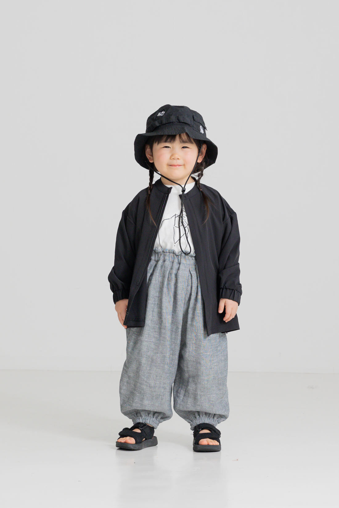 FELISSIMO Mama|リブ　イン　コンフォート　肌に当たる裏側は綿１００％！　風合いのいい麻混ダブルガーゼのぽんわりキッズパンツ〈グレー〉