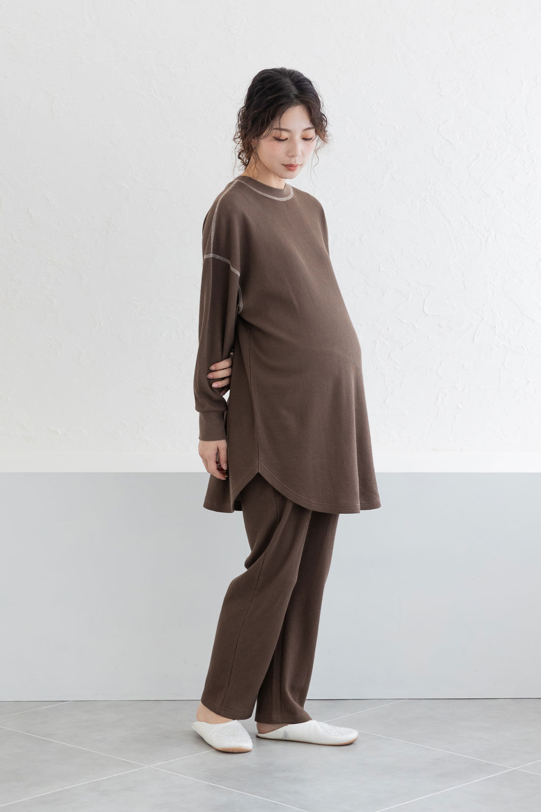 FELISSIMO Mama|Moredde　ワッフル素材のルームウェアセット〈ブラウン〉|トップスは前後着られる２－WAY仕様