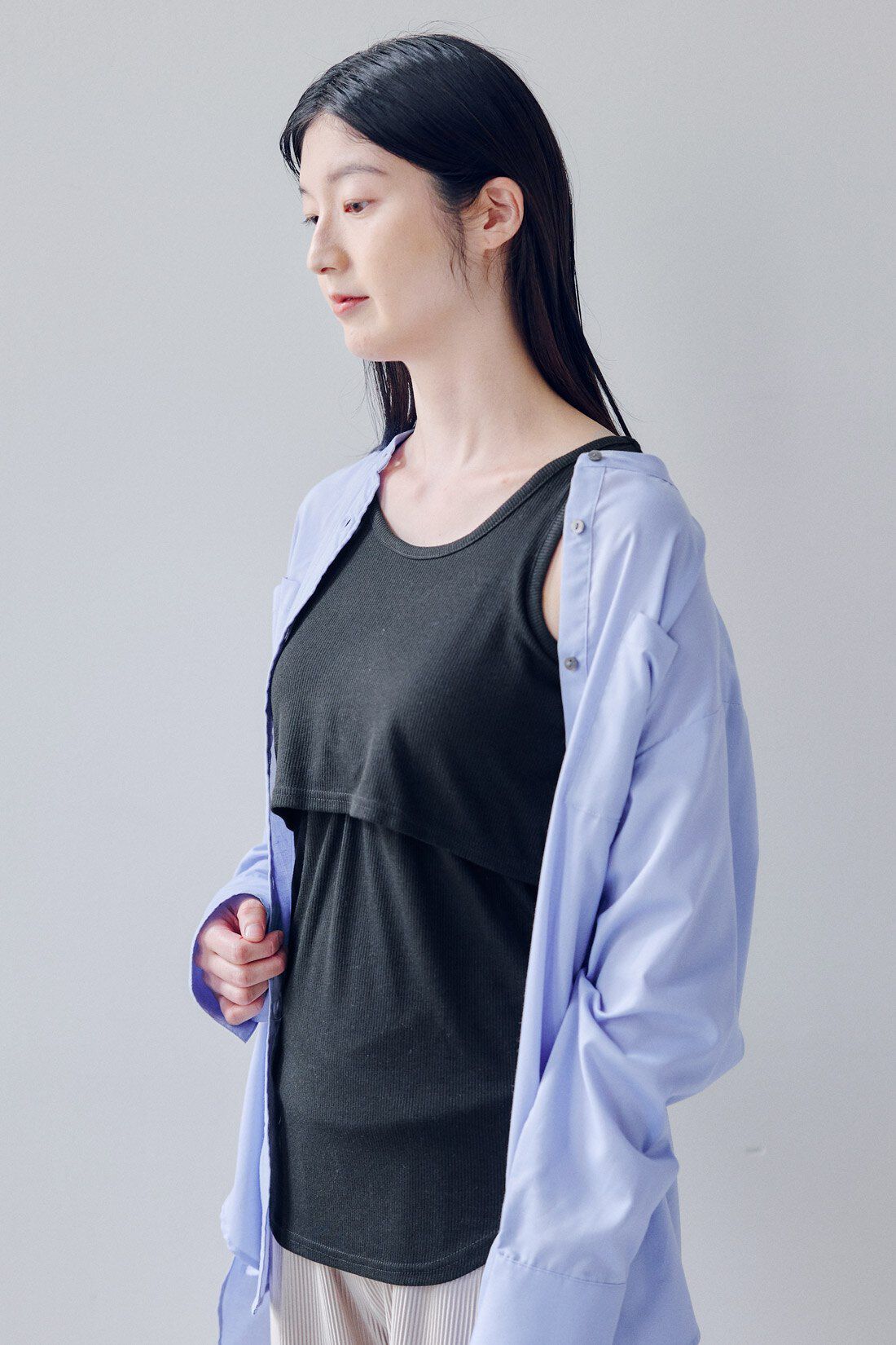 FELISSIMO Mama|Moredde　見せインナーなのに授乳ができる　胸チラしにくいカップ付きテレコリブタンクトップ〈ブラック〉