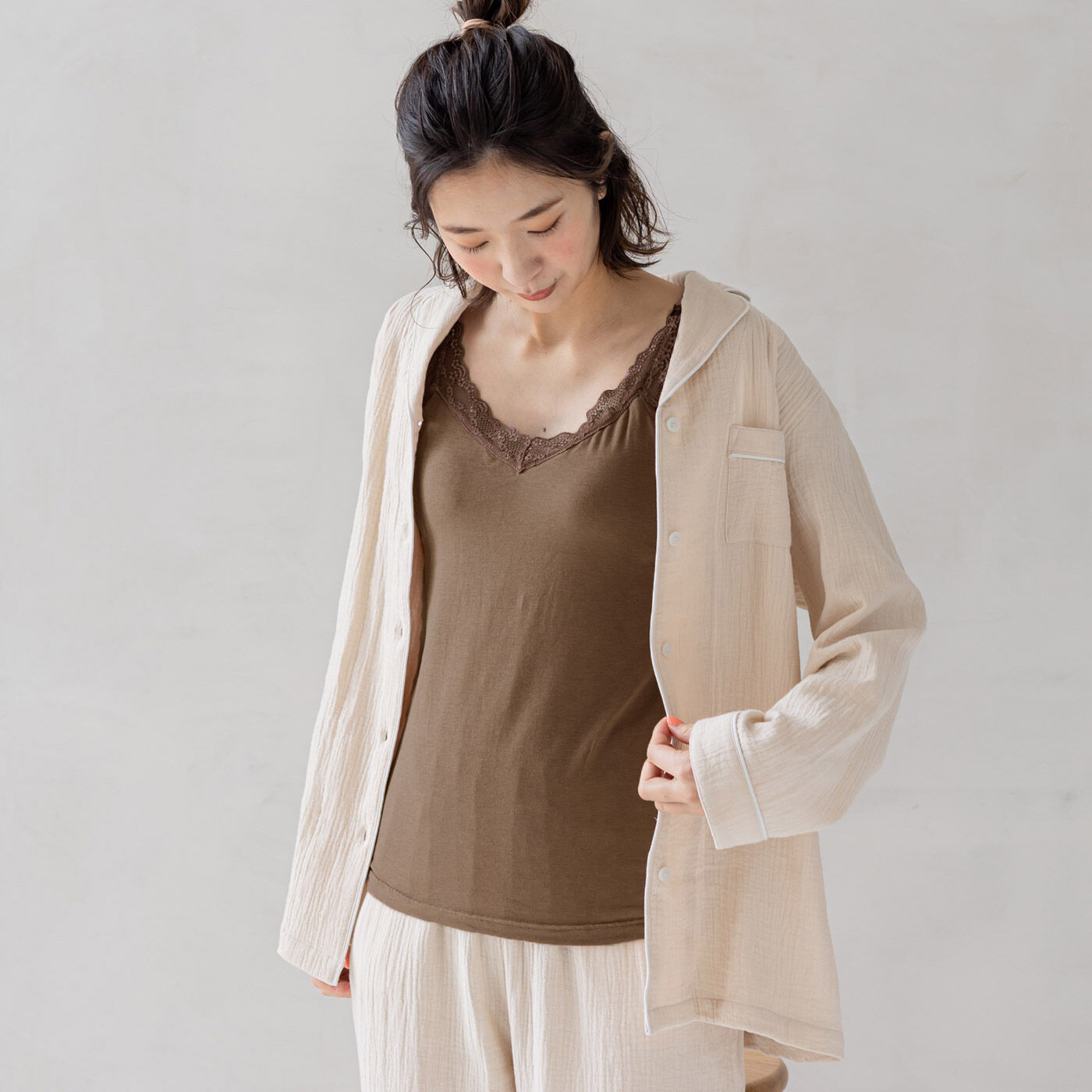 FELISSIMO Mama|Moredde　とろけるような肌心地　すっきり見えをかなえる　授乳ブラキャミ＆ショーツ＜ブラウン＞