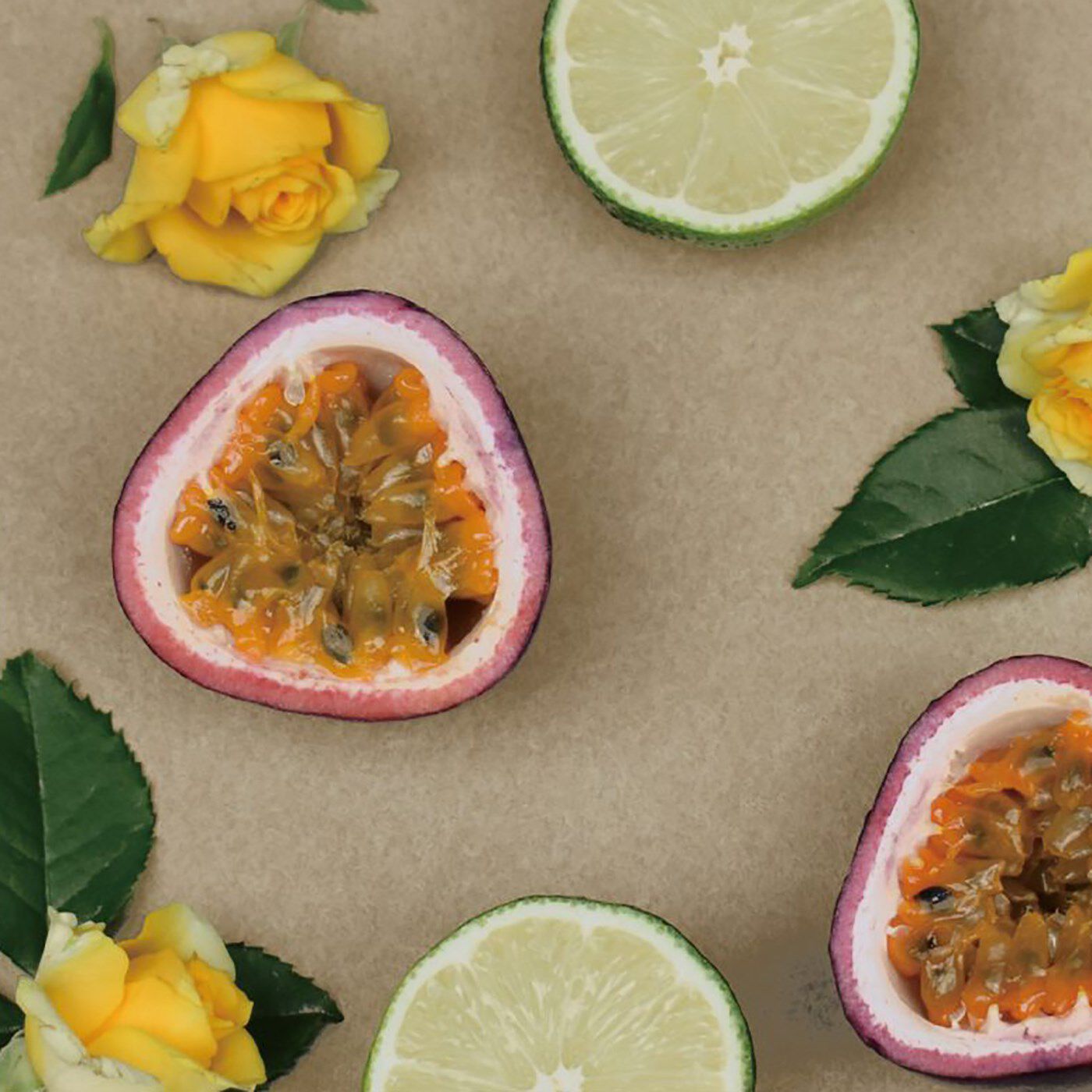 BEAUTY PROJECT|PERFUMERS  ソリッドパフュームの会|〈ブラウンダイアモンド〉　新鮮なパッションフルーツを中心に、甘い果物をきかせたシャンパンをイメージ。ムスク系の大人スイートな香り。