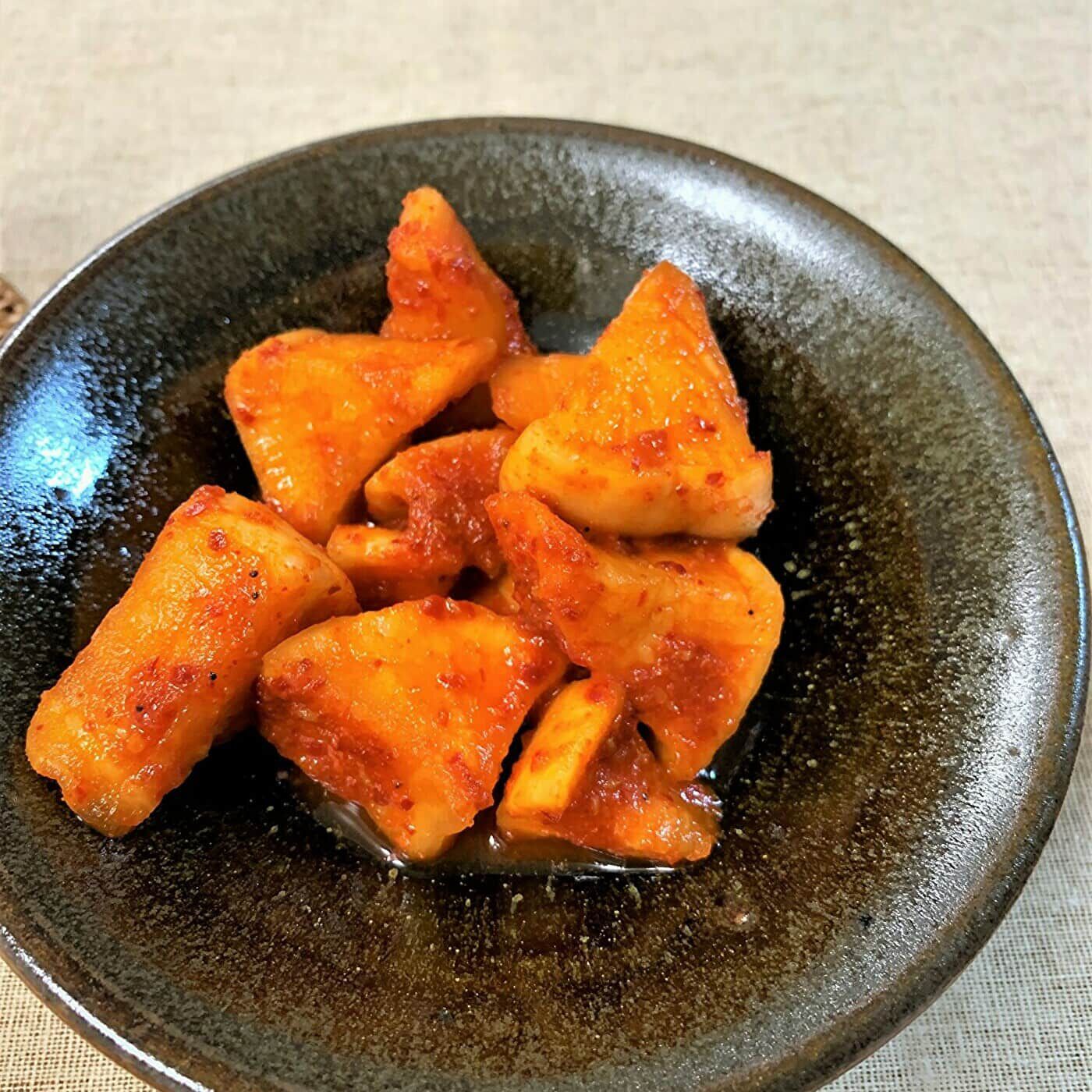 Natucul Chou Club|リピーターのための　手作り大根キムチキット　（容器なし）|キムチ屋特製のヤンニョンジャン(キムチだれ)を塩漬けだいこん一つ一つに合わせ、オリジナルのカクテキが作れます。