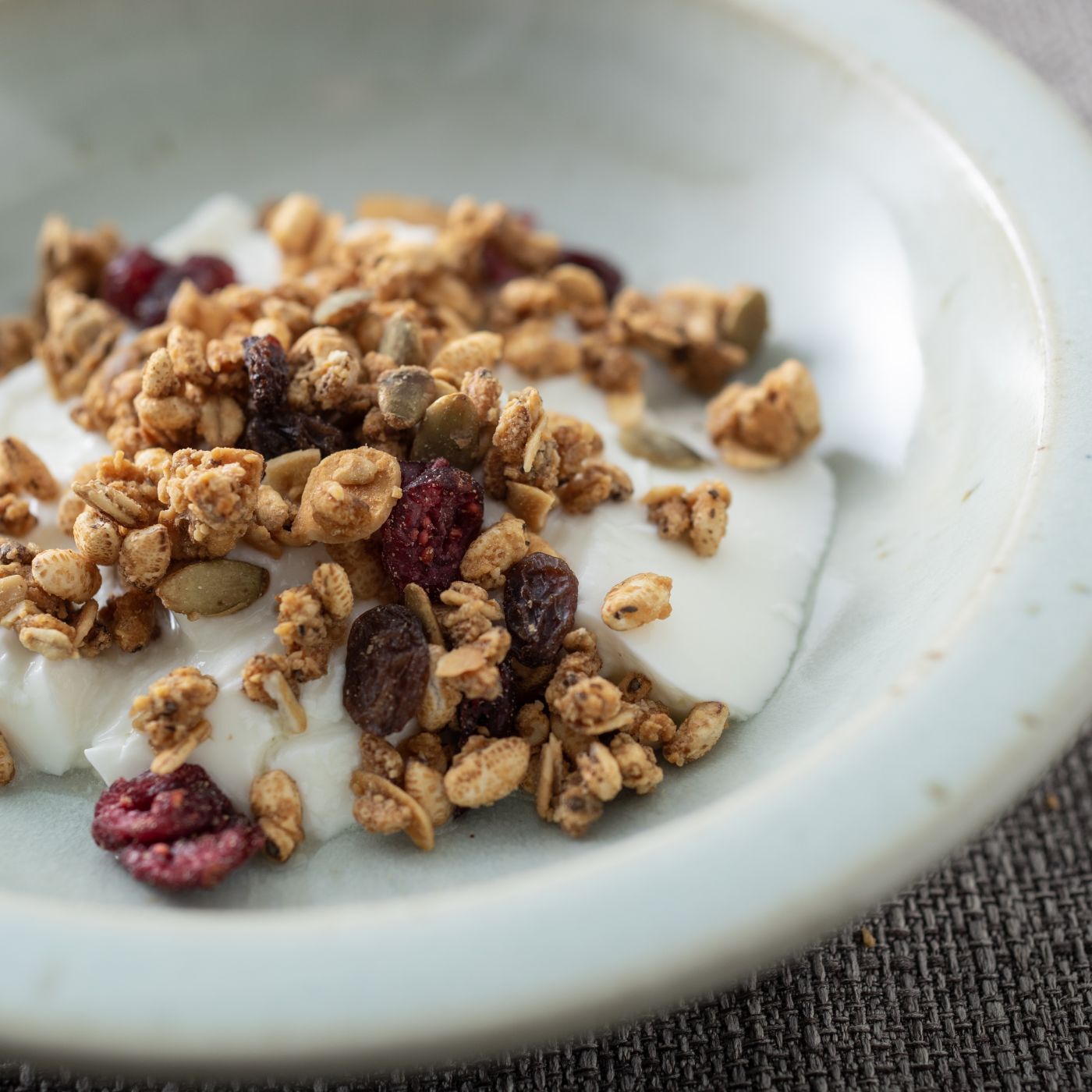 Natucul Chou Club|発酵菓子カヌカさんの「ポン菓子グラノーラ」とクッキーセット|玄米を使ったやさしい味わいのグラノーラ。ドライフルーツやナッツをふんだんに使った自然でやさしい味わい。