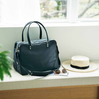 L'AMIPLUS | Ｌ＋きれいめ上品なガバッとトラベルボストンＢＫ
