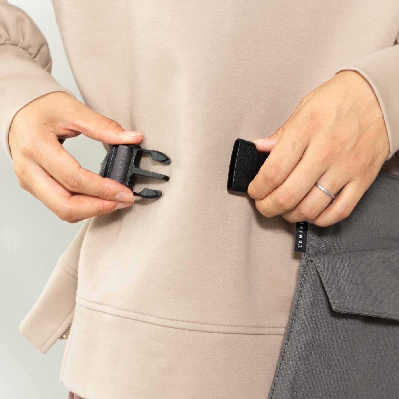 L'AMIPLUS|ラミプリュス　ポケット以上バッグ未満で気軽にお出かけ！ ベルトポケットの会|最初にベルトでサイズを決めれば、あとはバックルで簡単着脱。荷物を腰で支えるから、重さを感じにくい！