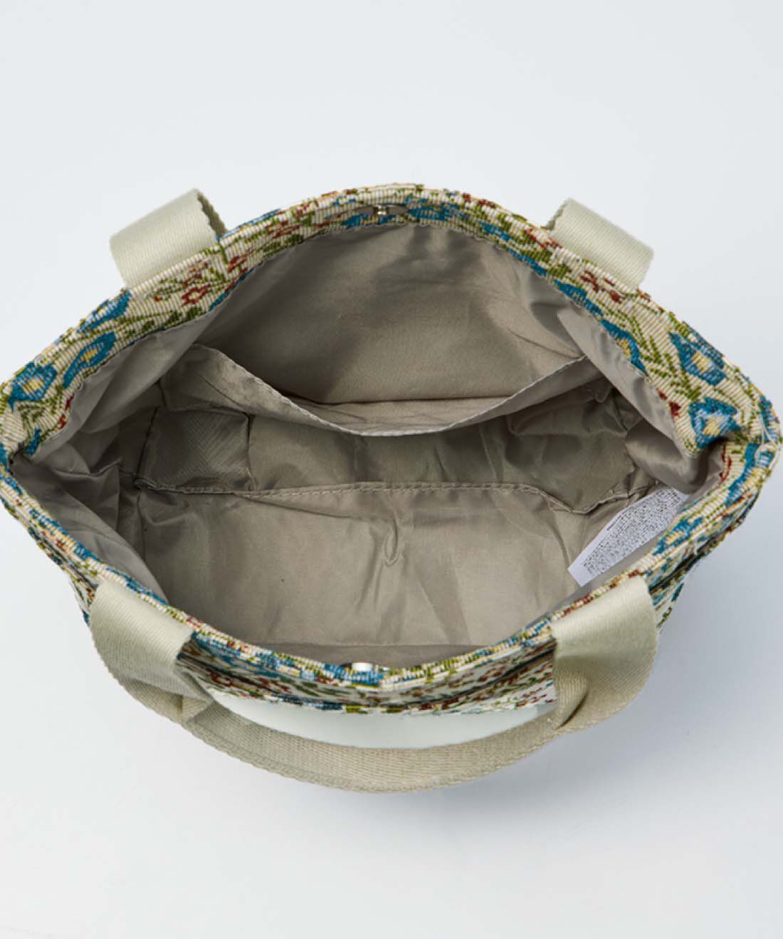 L'AMIPLUS|ラミプリュス 持つだけで華やか 花束みたいなゴブラン風 ミニトートの会|内ポケット：小物を仕分けられて便利。