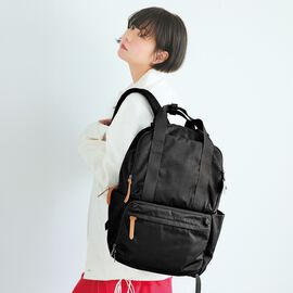 L'AMIPLUS | 田中美保さん×ラミプリュス2階建てリュック〈ブラック〉