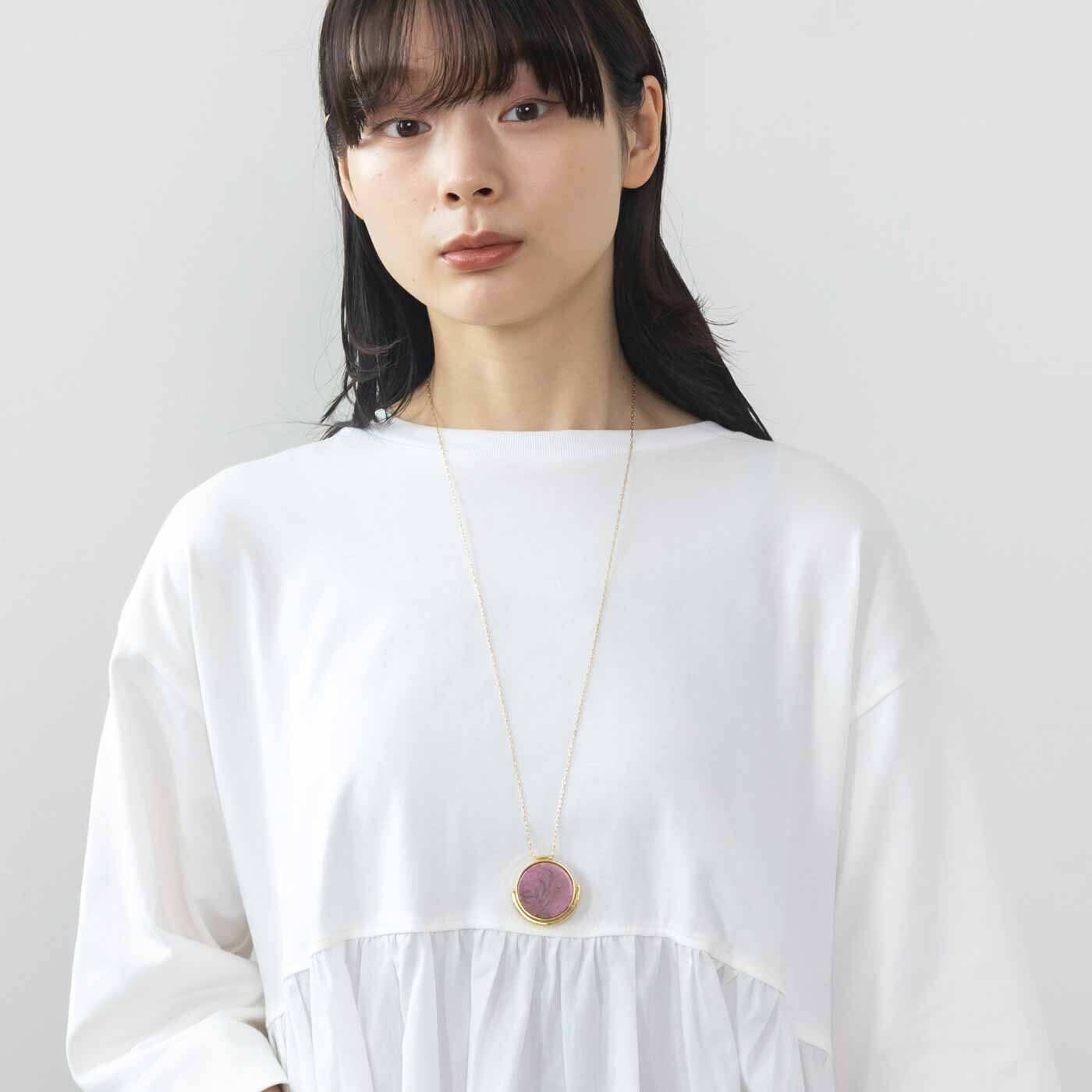 L'AMIPLUS［ラミプリュス］|ラミプリュス 天然石のような風合いで軽やか 胸もと彩るルーペネックレスの会