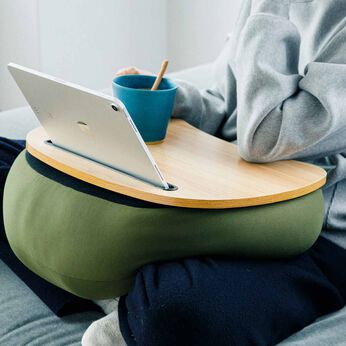 L'AMIPLUS | ソファでもひざ上でも テーブル付きクッション