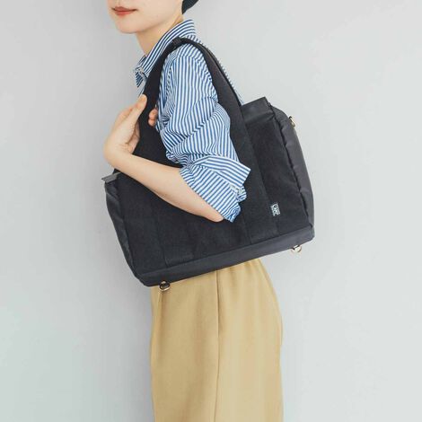 L'AMIPLUS | 仕切って収納Tトート 〈ブラック・撥水3－WAY〉