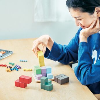 L'AMIPLUS［ラミプリュス］ | みんなで脳トレ ブロックパズル＆ビーズ