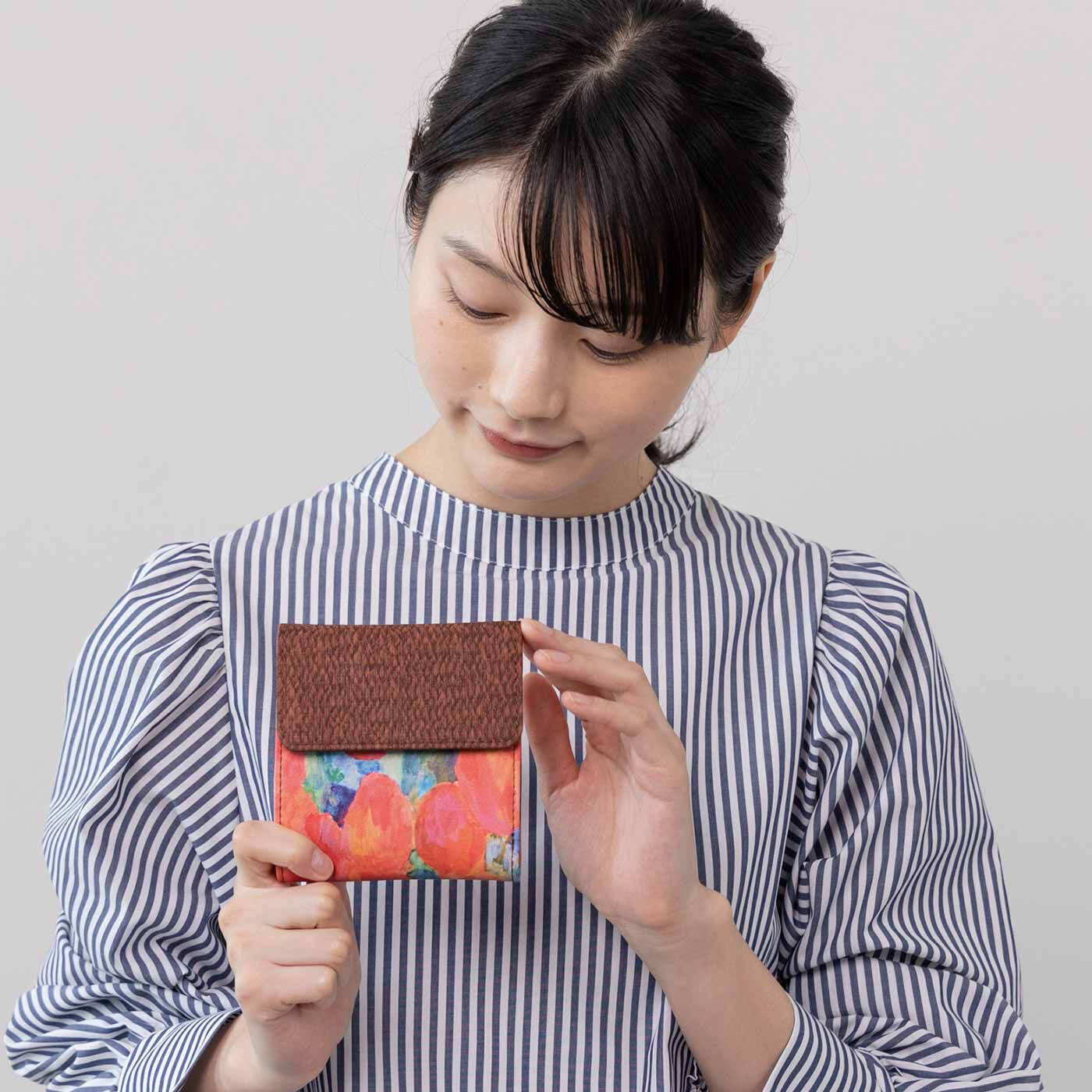 L'AMIPLUS［ラミプリュス］|ラミプリュス×ユニカラート 小さくたってやりくり上手 大人の賢い7つ星 二つ折り財布の会