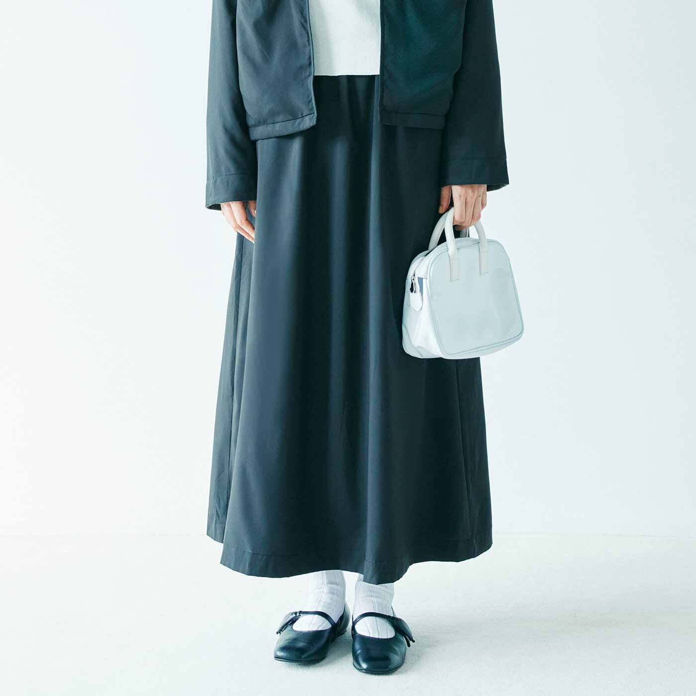 L'AMIPLUS［ラミプリュス］|ラミプリュス 撥水（はっすい）きれいめ素材とやわらかフリースで 本当にどっちも使えるリバーシブルスカートの会