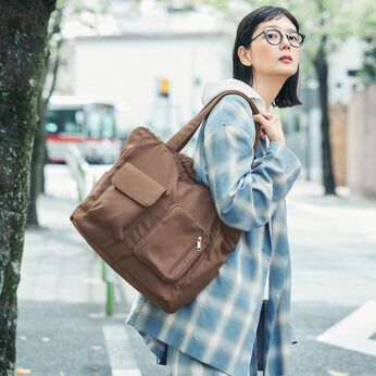 L'AMIPLUS［ラミプリュス］ | 11ポケット　オトナの撥水スクールバッグ